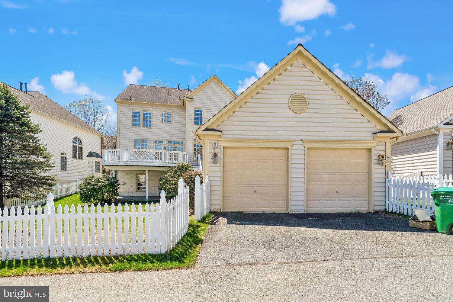 614 LINSLADE STREET