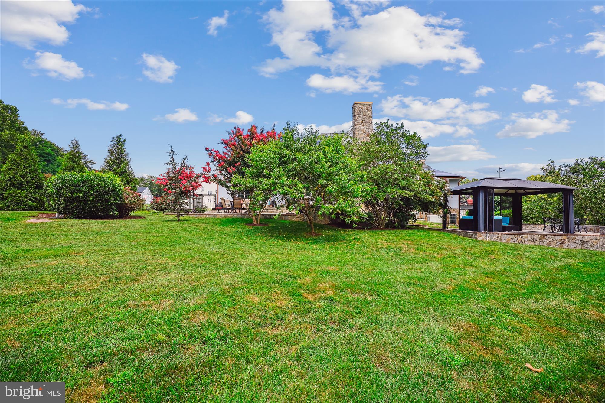 12900 QUAIL RUN COURT