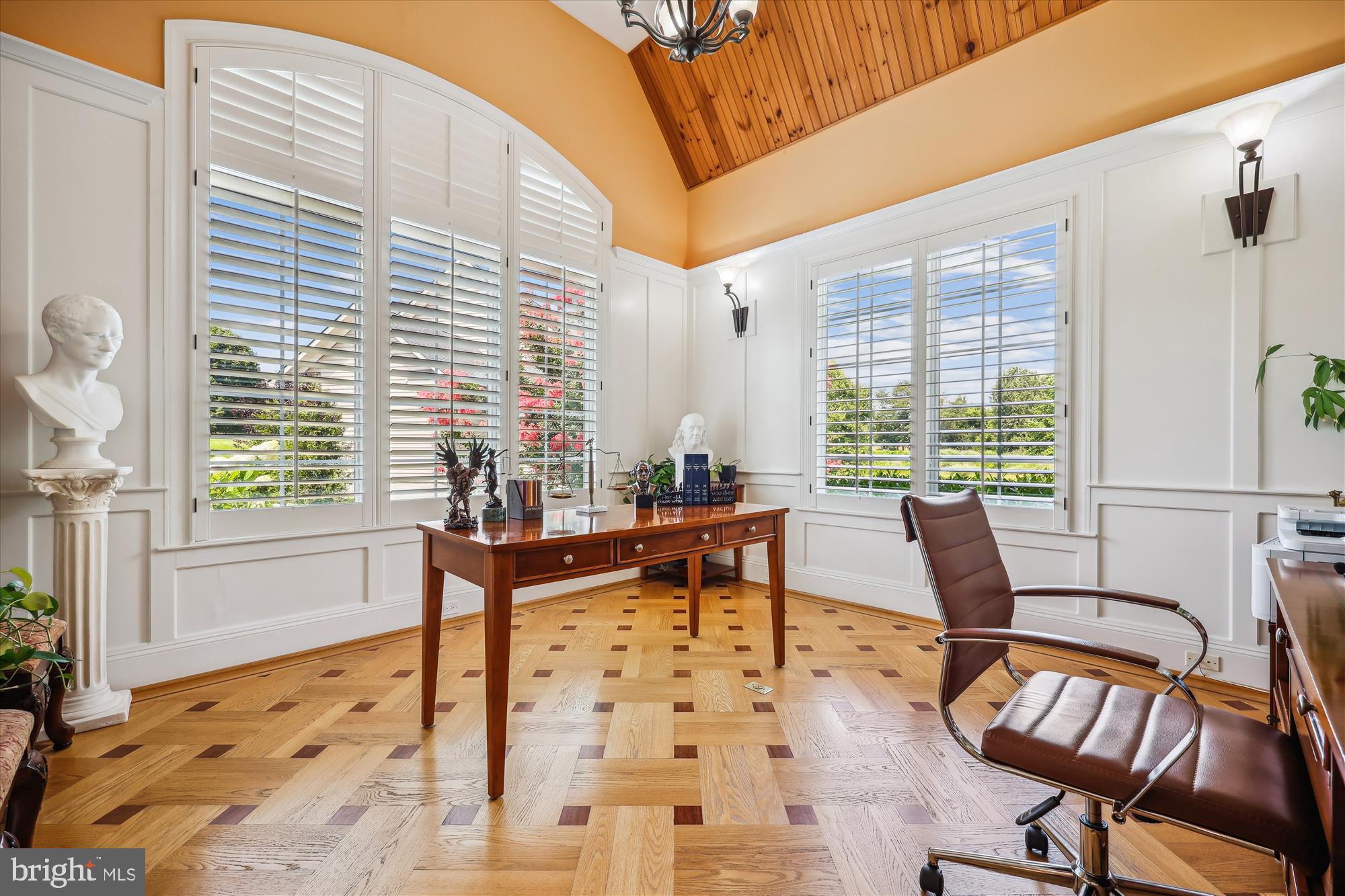 12900 QUAIL RUN COURT