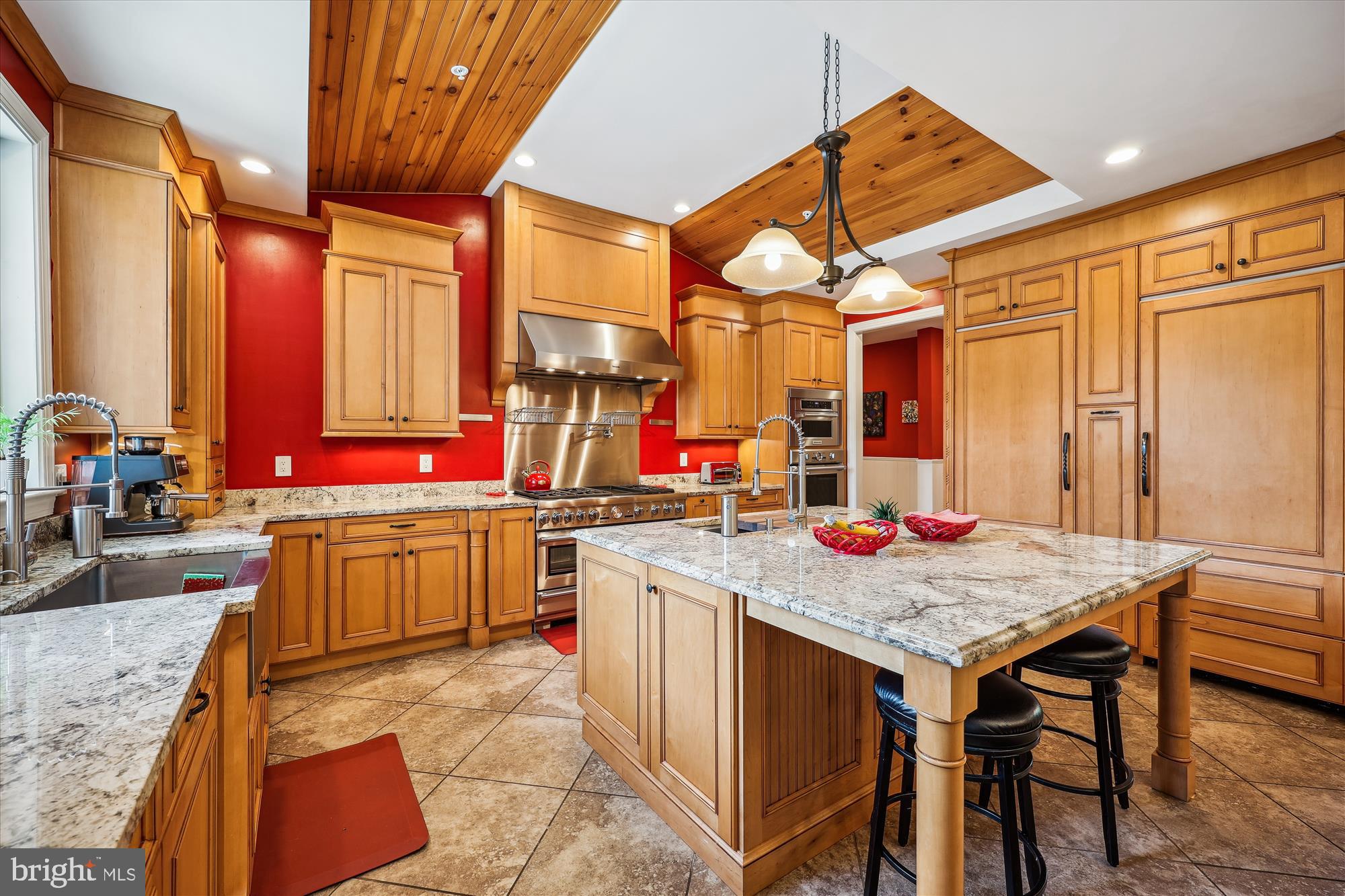 12900 QUAIL RUN COURT