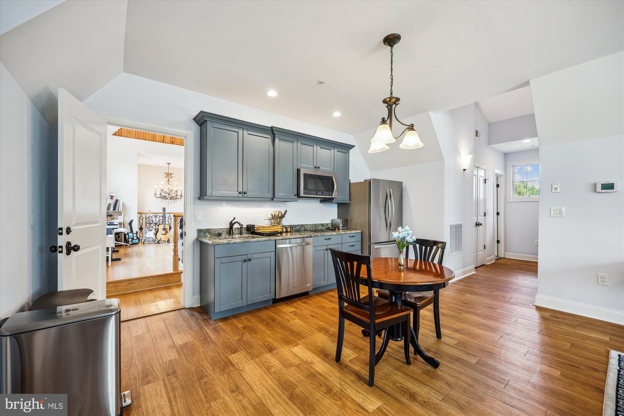 12900 QUAIL RUN COURT