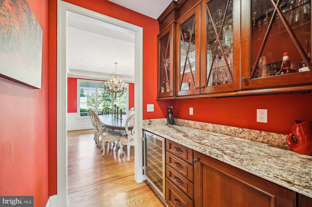 12900 QUAIL RUN COURT