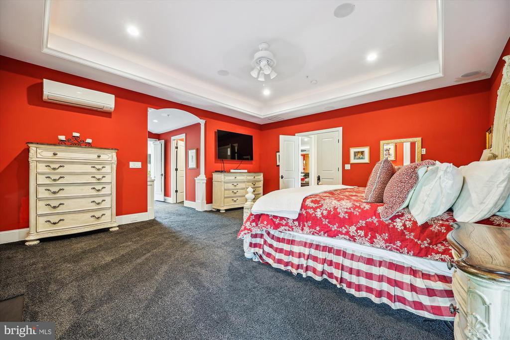 12900 QUAIL RUN COURT