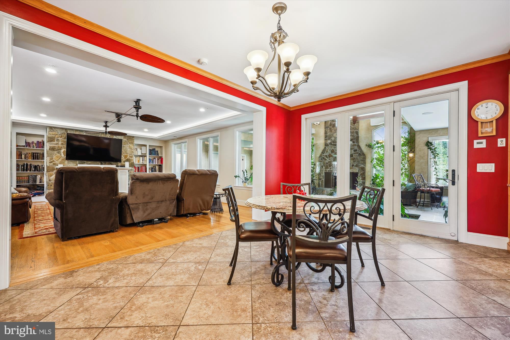 12900 QUAIL RUN COURT