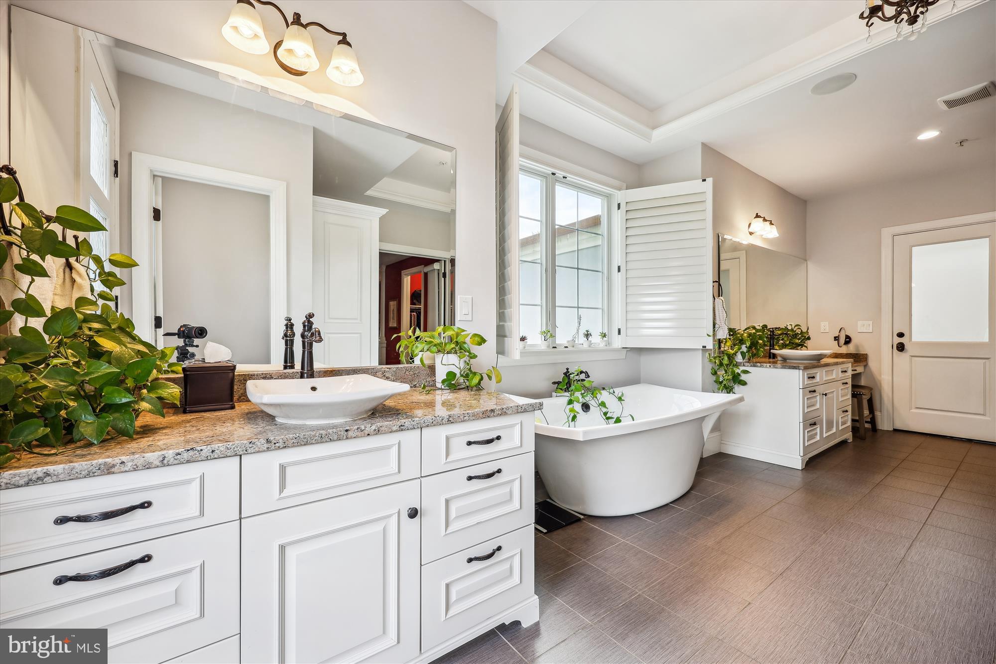 12900 QUAIL RUN COURT