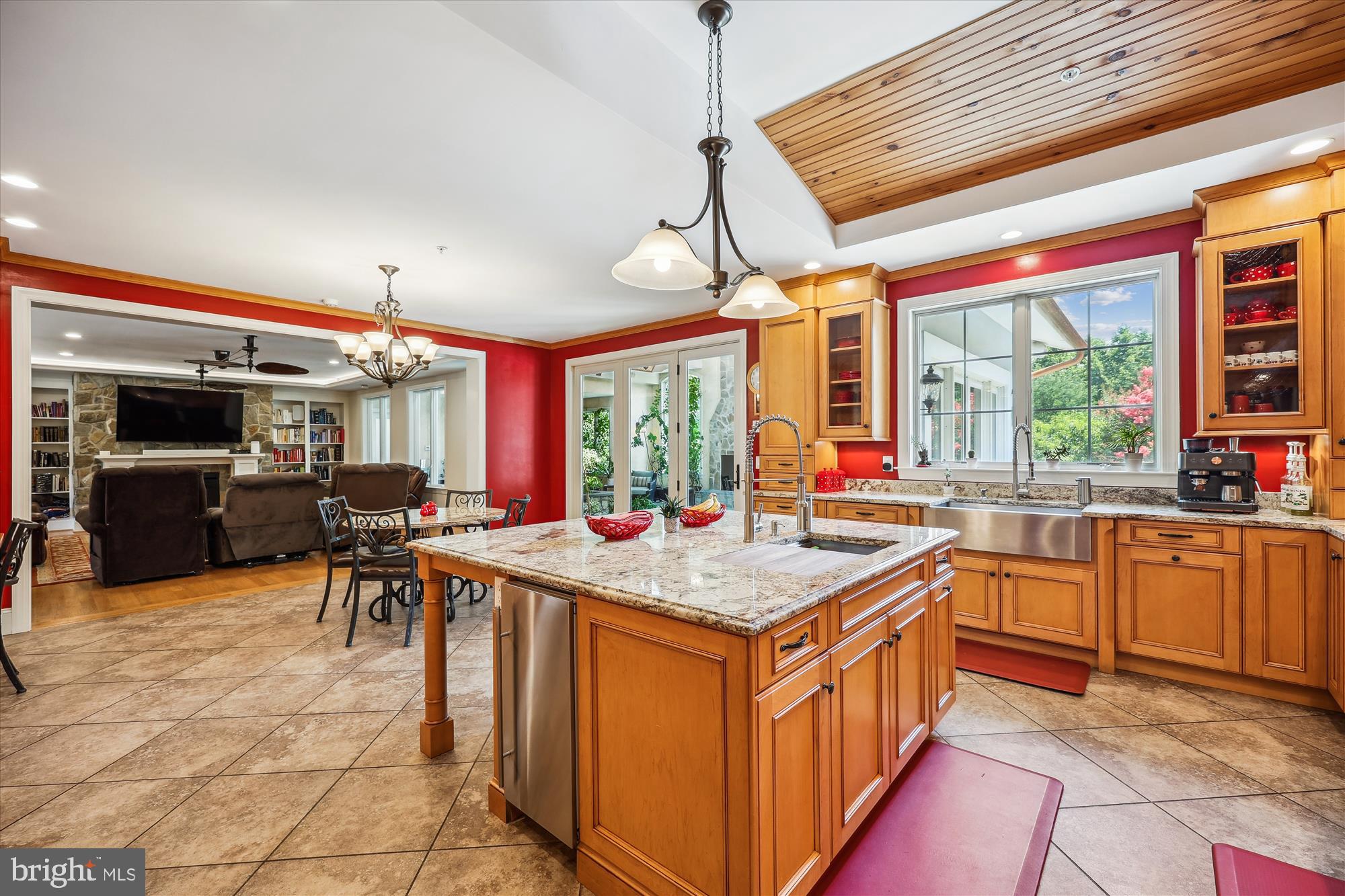 12900 QUAIL RUN COURT