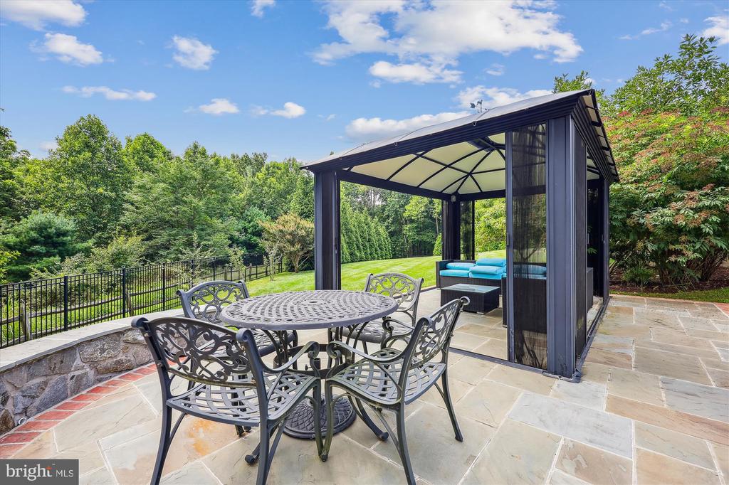 12900 QUAIL RUN COURT