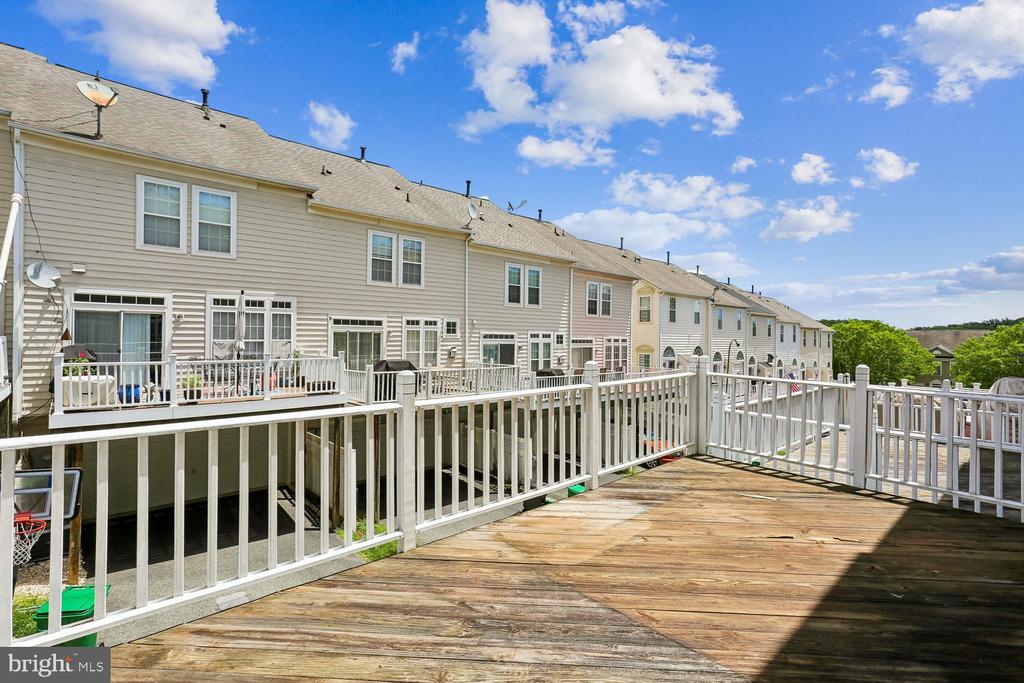 708 MARKET STREET E