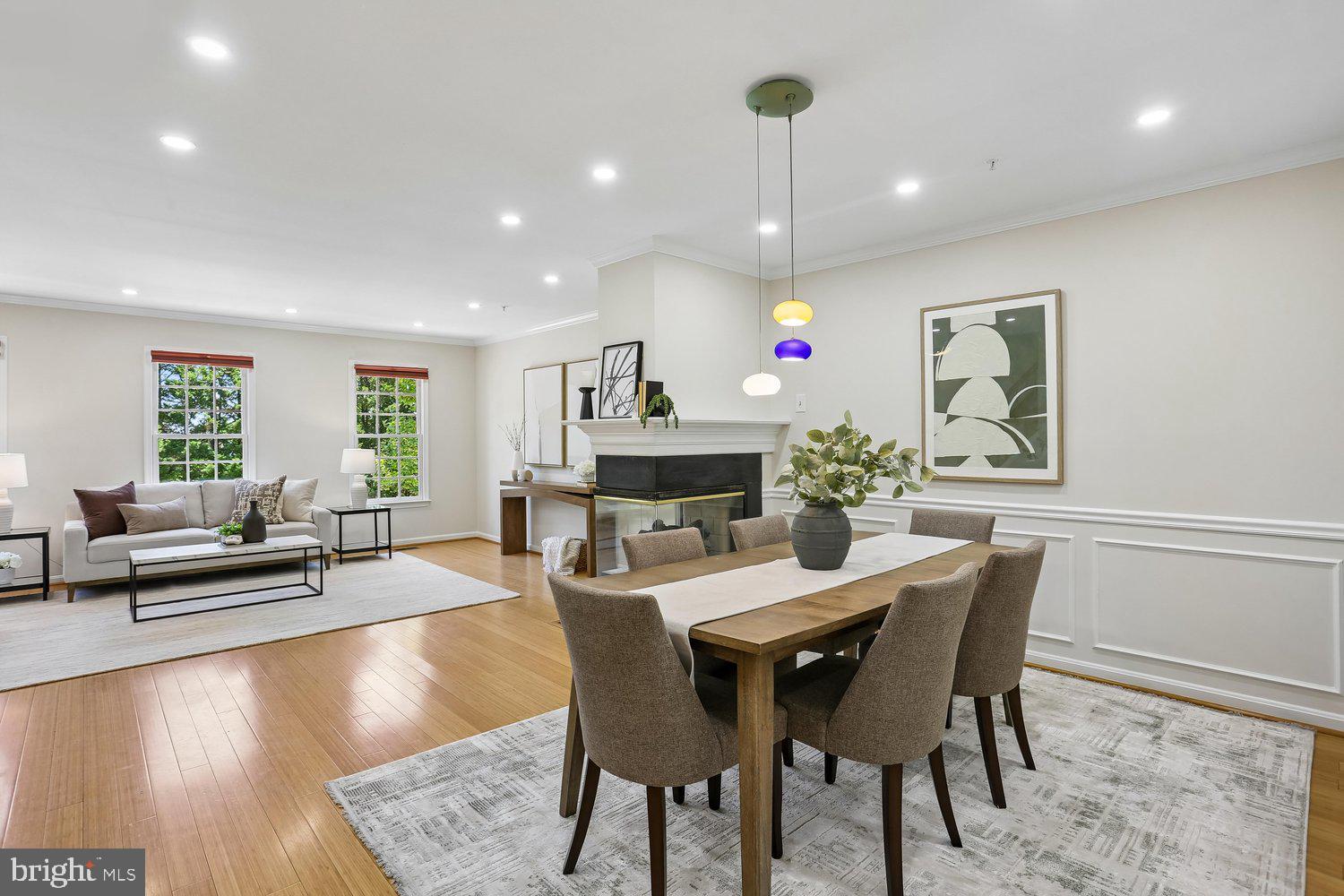 536 TSCHIFFELY SQUARE ROAD