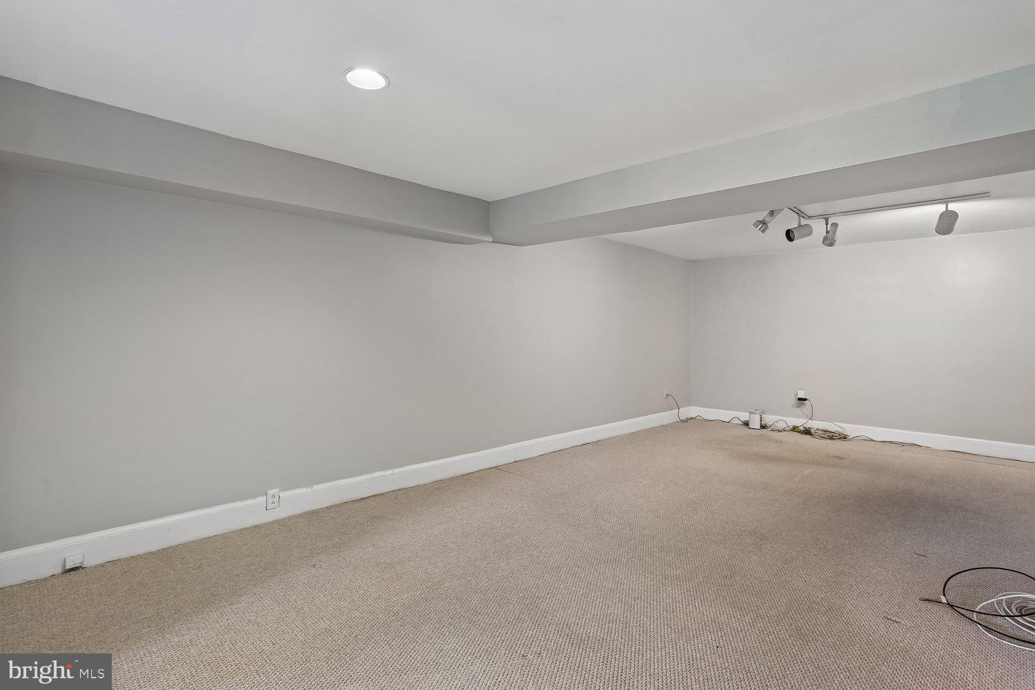 10909 CITREON COURT