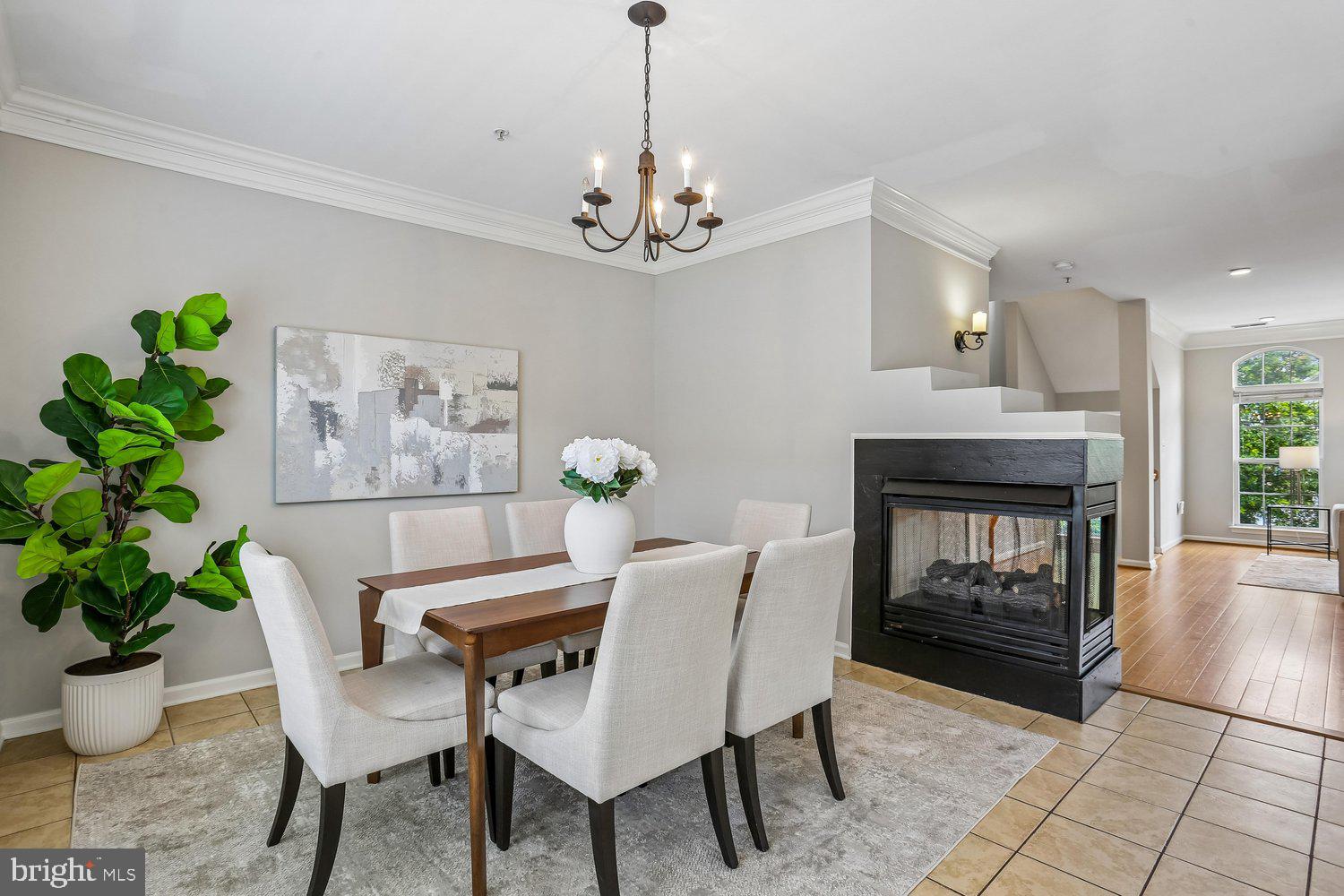 647 MAIN STREET B 647-B