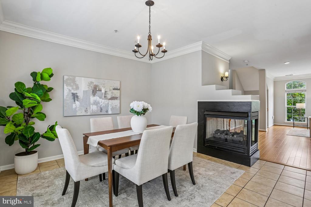647 MAIN STREET B 647-B