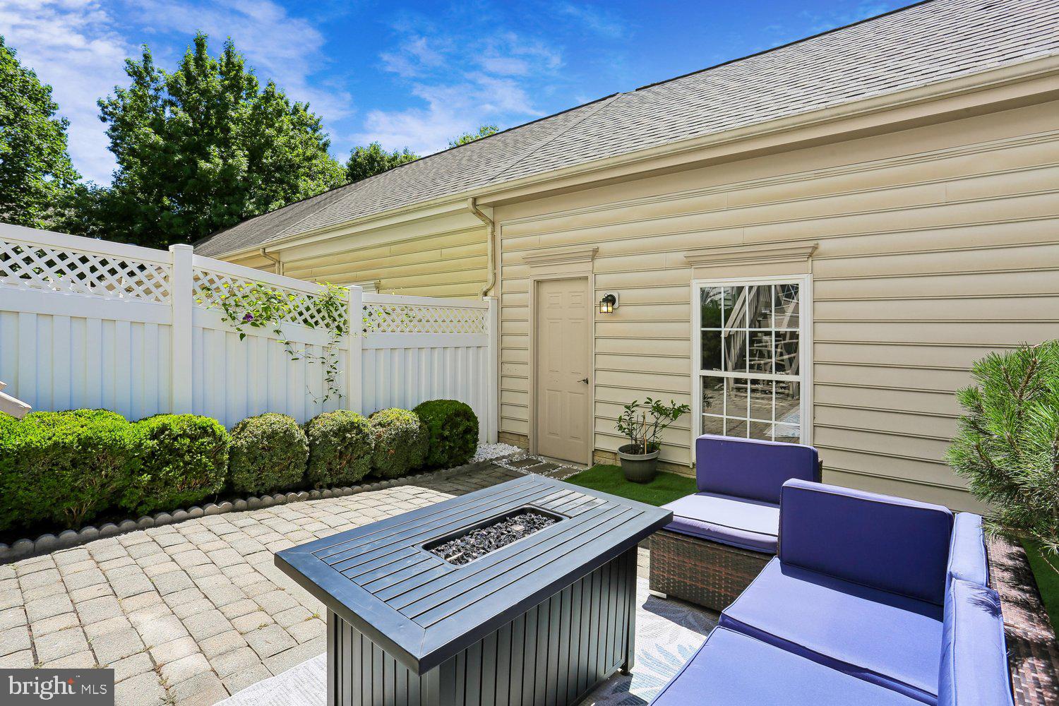 514 BRIGHT MEADOW DRIVE