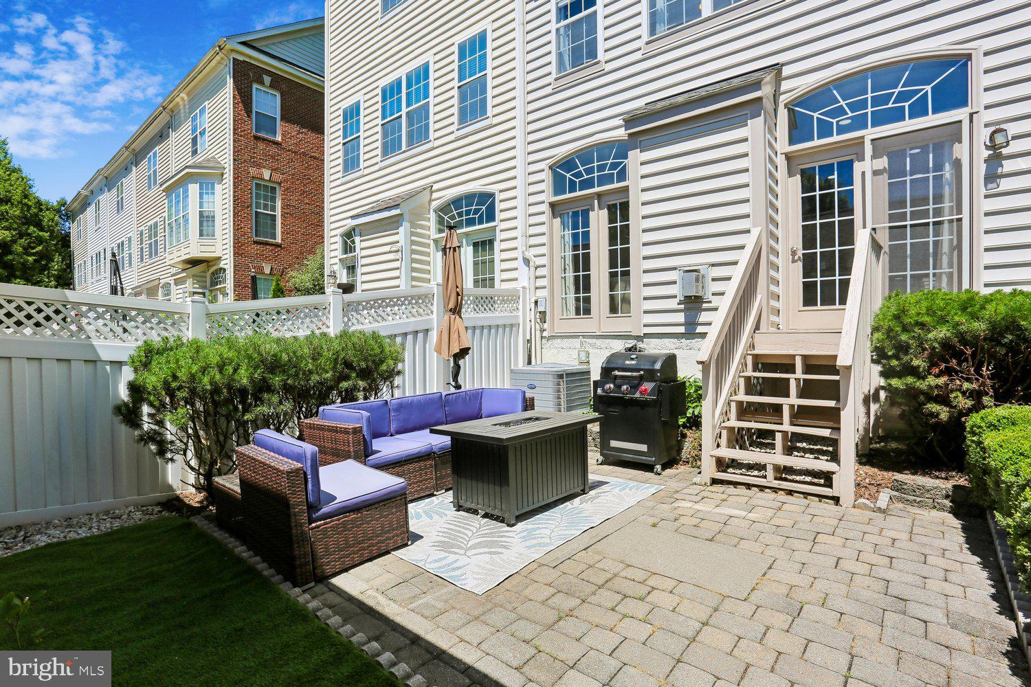 514 BRIGHT MEADOW DRIVE
