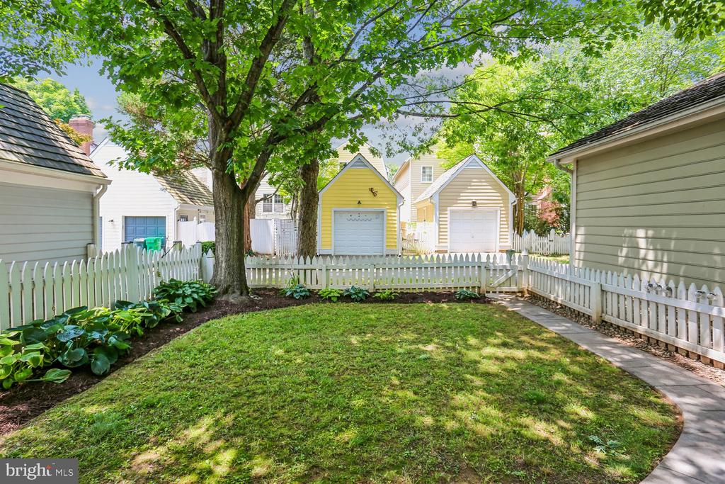 110 CLAGETT CROSSING PLACE
