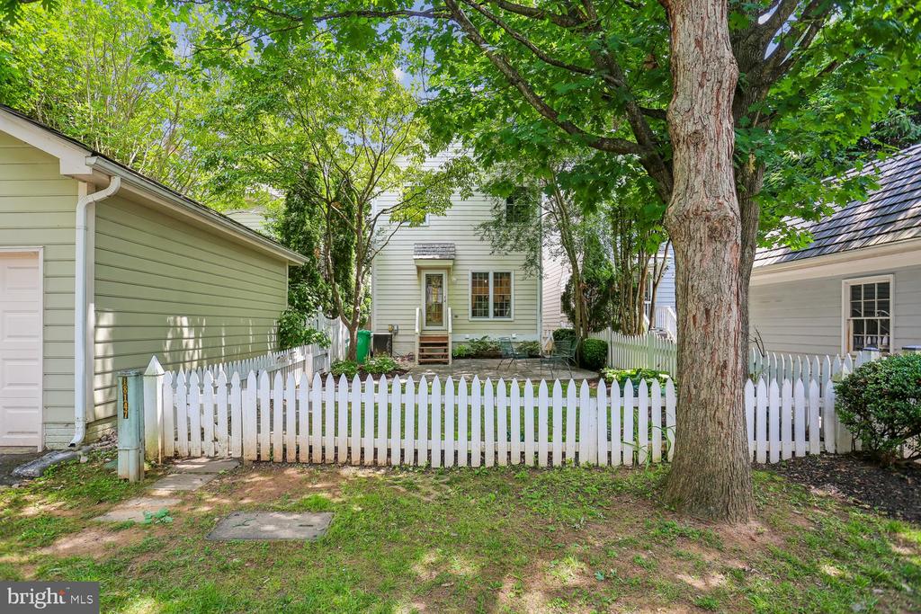 110 CLAGETT CROSSING PLACE