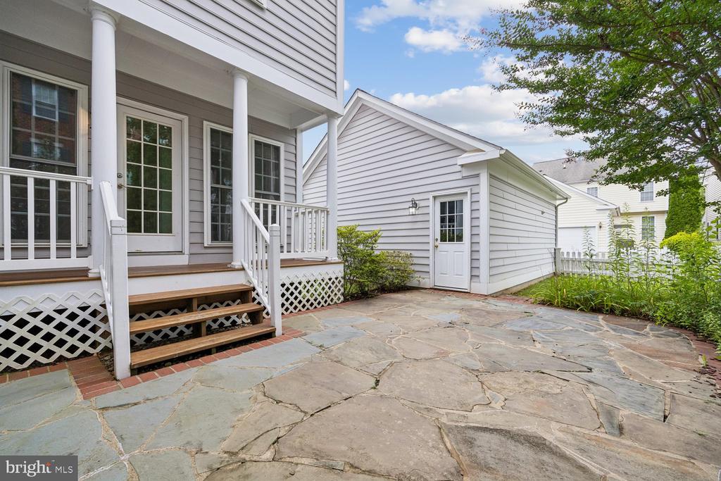 1379 MAIN STREET