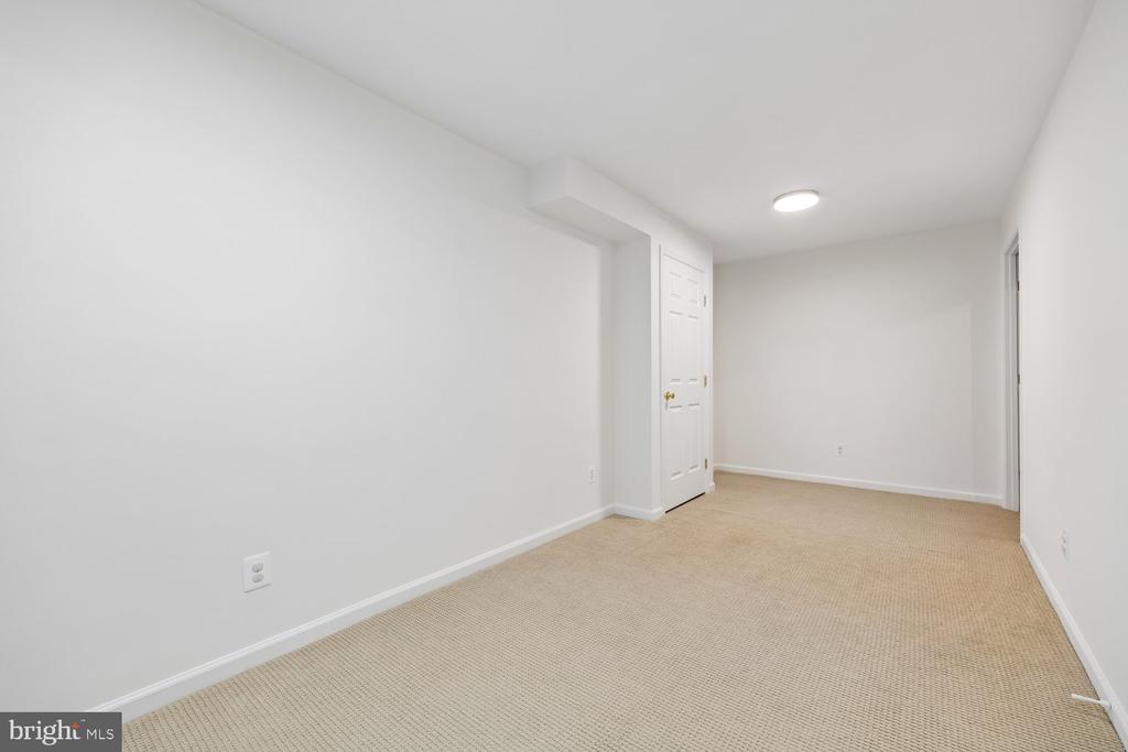 1379 MAIN STREET
