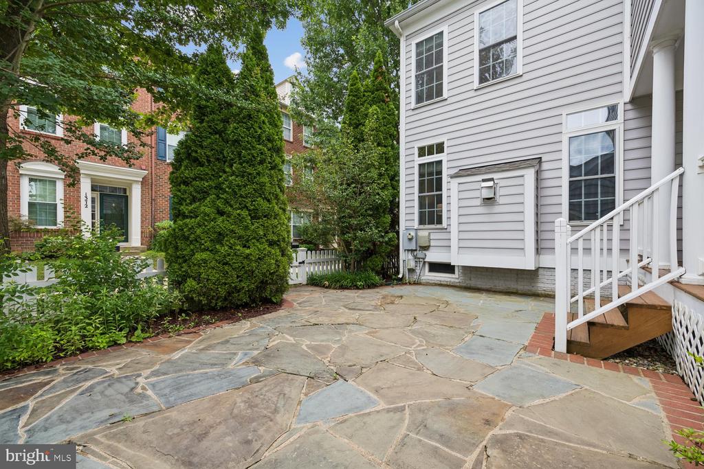 1379 MAIN STREET