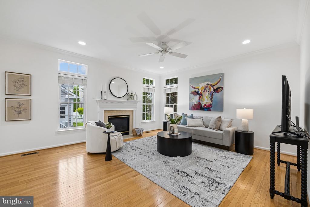 1379 MAIN STREET