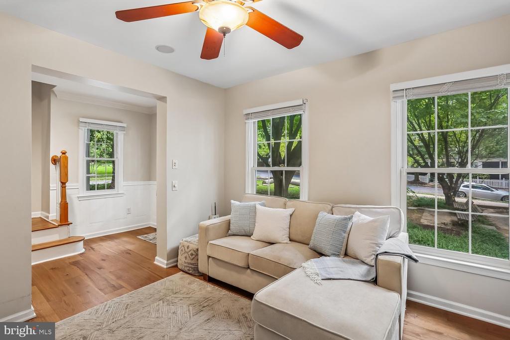 246 HART MEWS