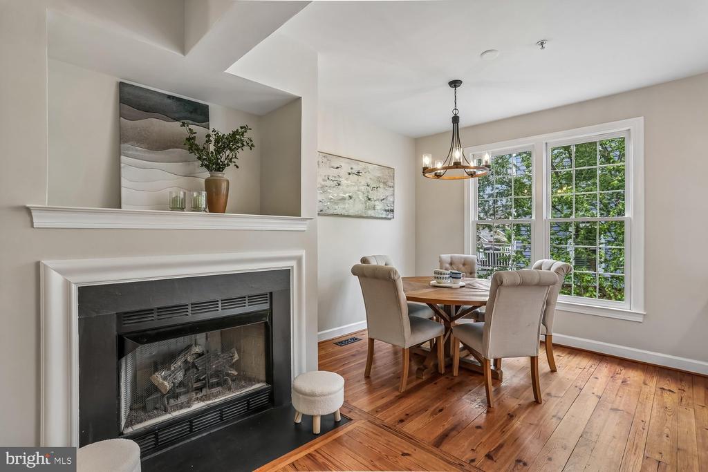 246 HART MEWS