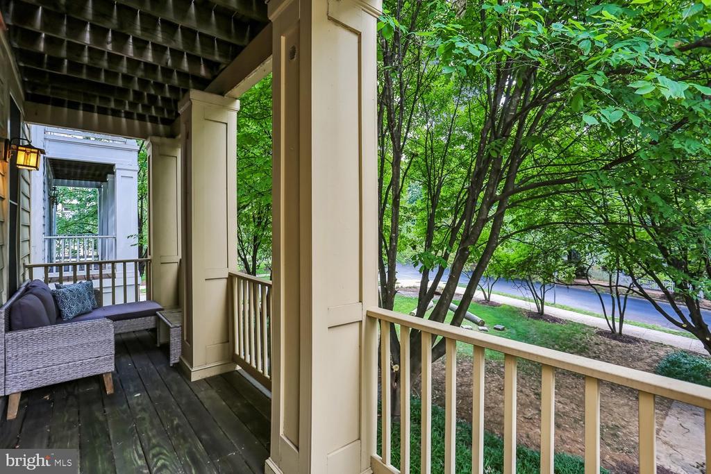 246 HART MEWS
