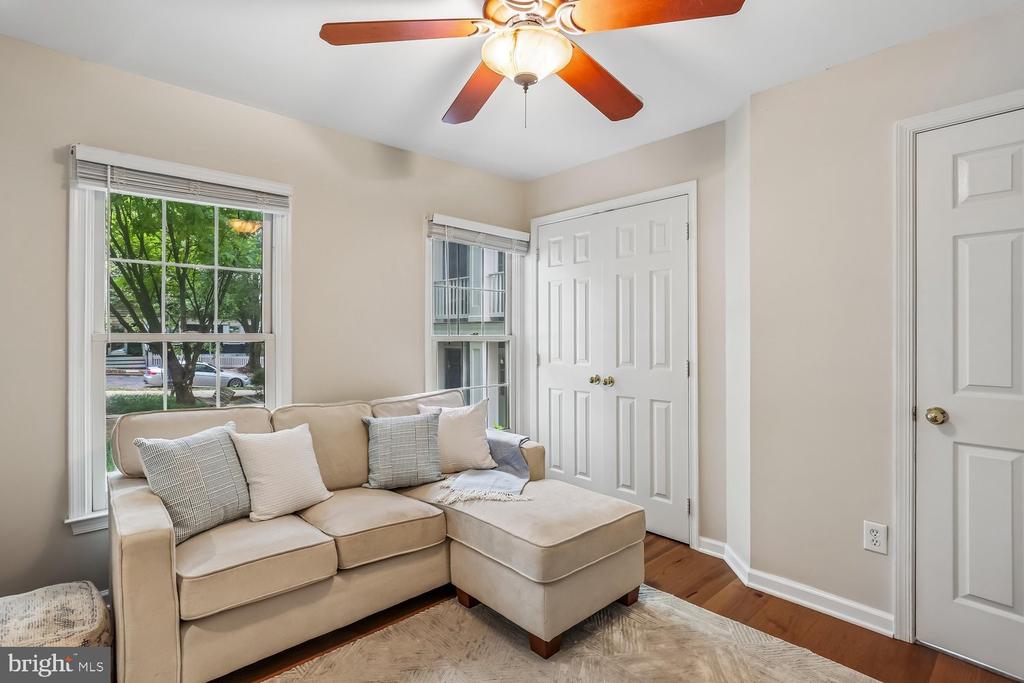 246 HART MEWS