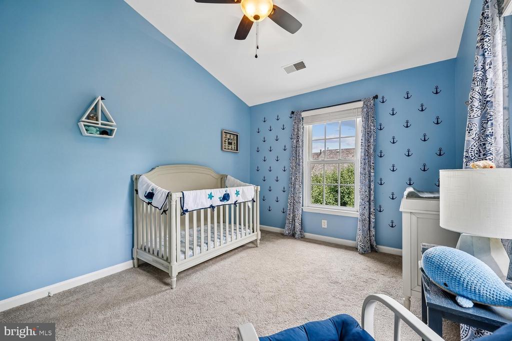 211 RIDGEPOINT PLACE