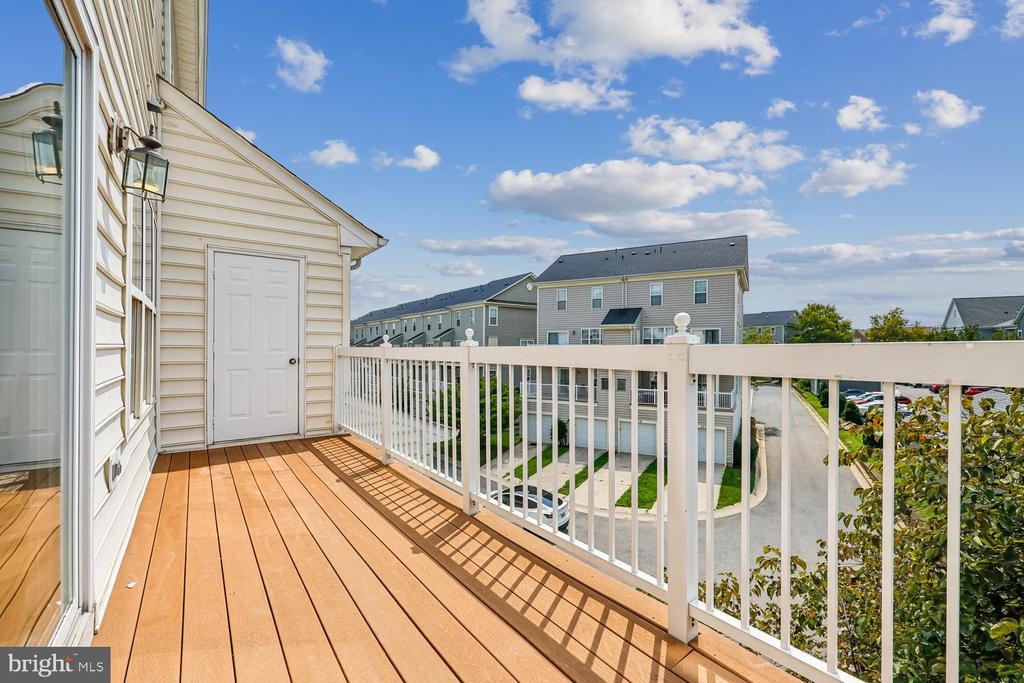 621 MAIN STREET Unit: 621-B