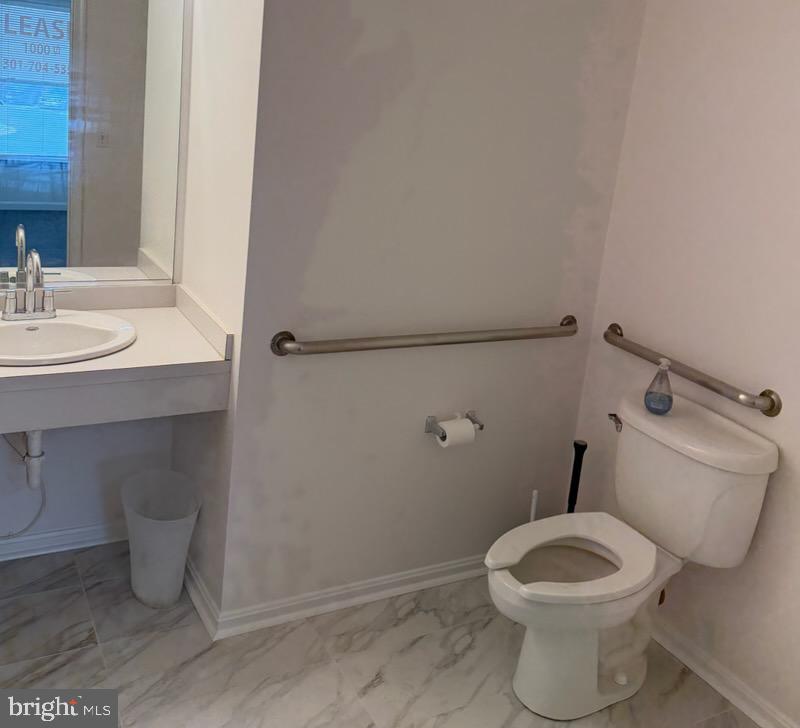 312 MAIN STREET Unit: 200