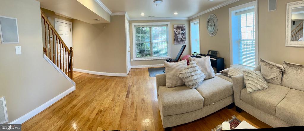 202 MARTINS LANE