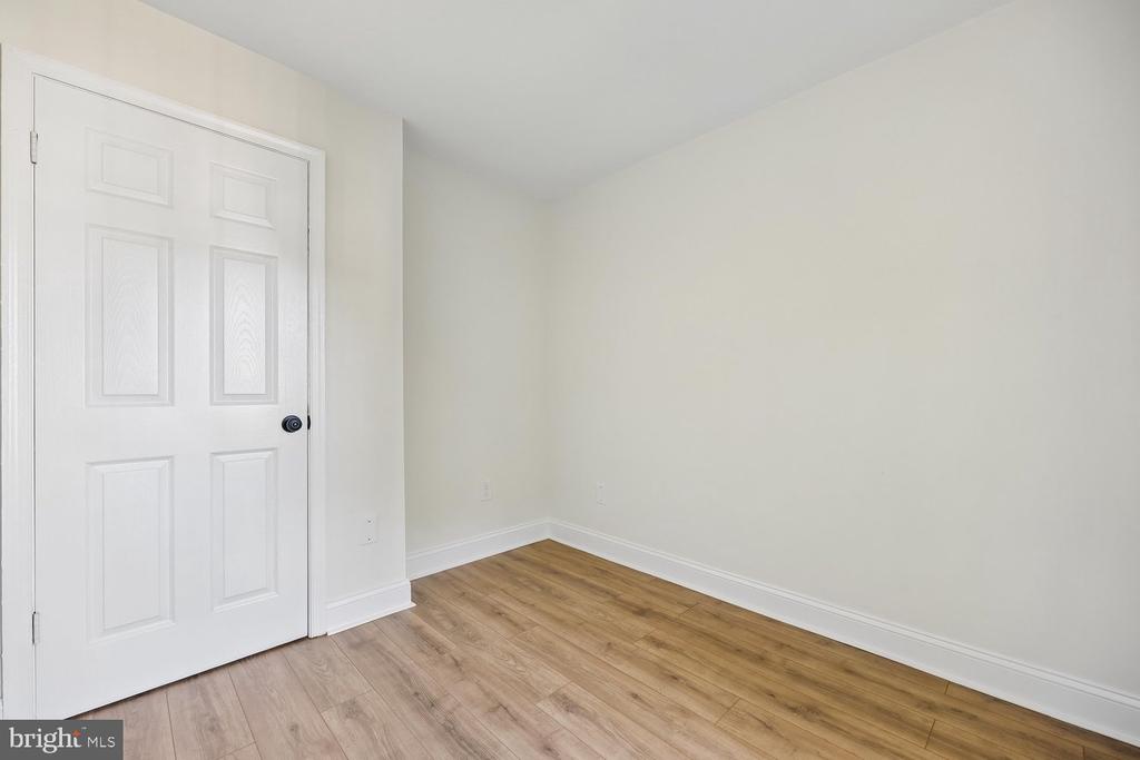 20217 SHIPLEY TERRACE Unit: 2-B 20