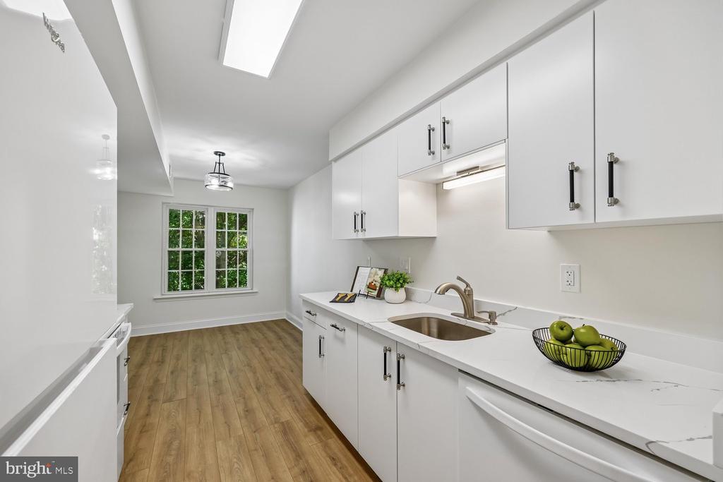 20217 SHIPLEY TERRACE Unit: 2-B 20