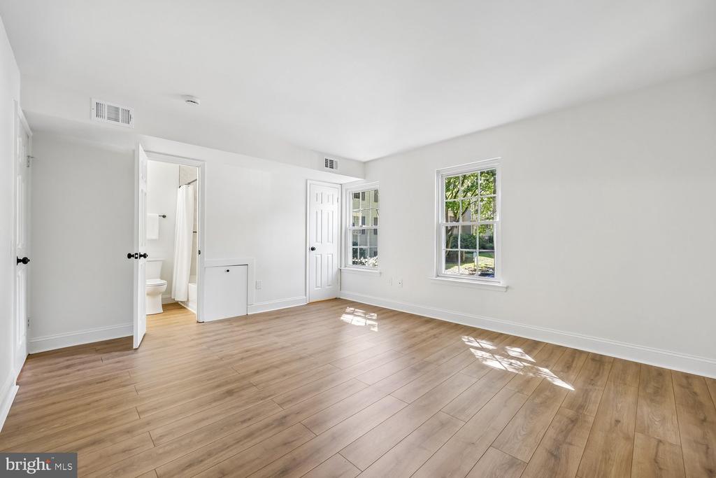 20217 SHIPLEY TERRACE Unit: 2-B 20