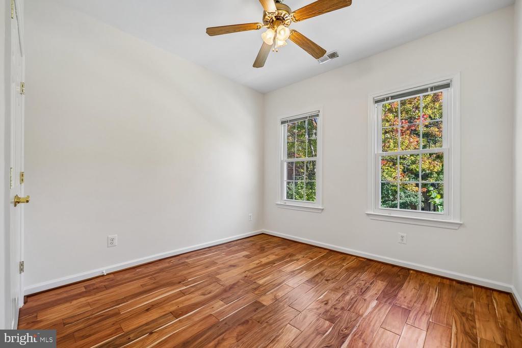 321 CASEY LANE