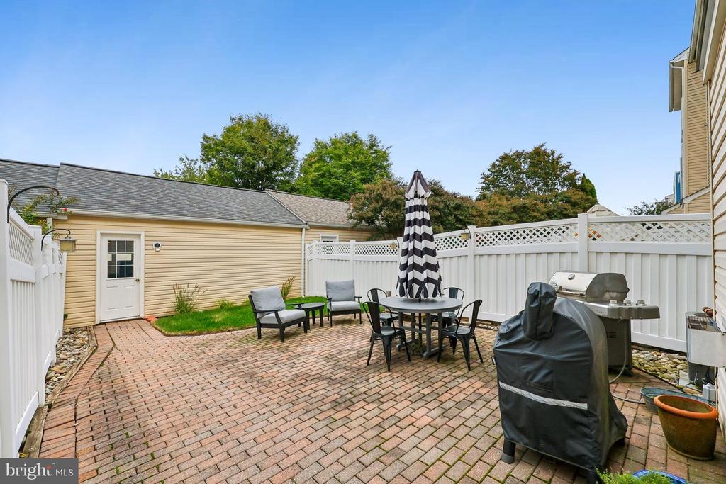638 GATESTONE STREET