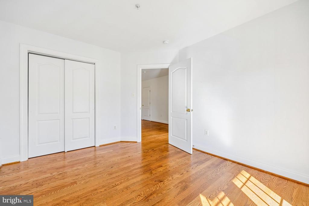 164 CHEVY CHASE STREET Unit: 164