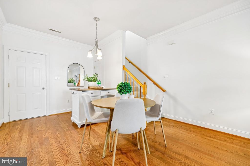 164 CHEVY CHASE STREET Unit: 164