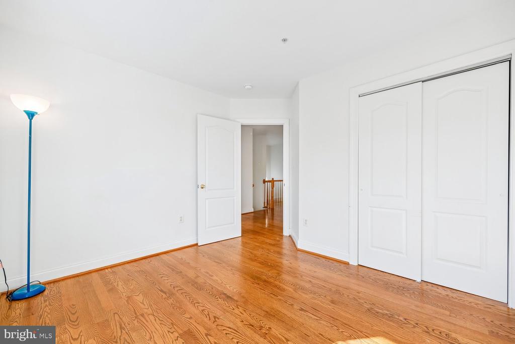 164 CHEVY CHASE STREET Unit: 164