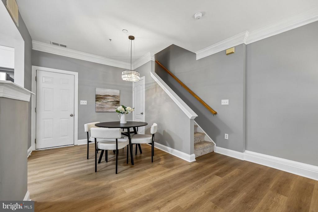 104 BUCKSFIELD ROAD Unit: 104