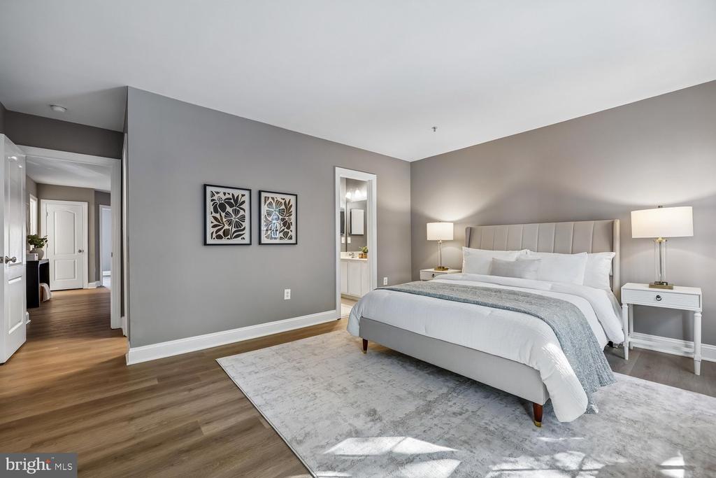 104 BUCKSFIELD ROAD Unit: 104