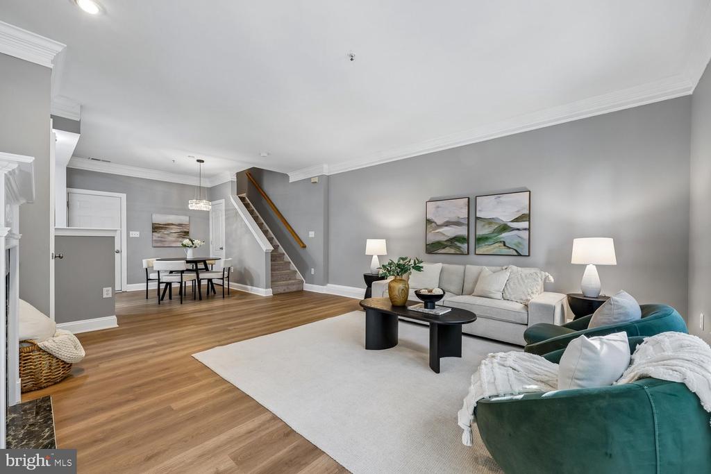 104 BUCKSFIELD ROAD Unit: 104