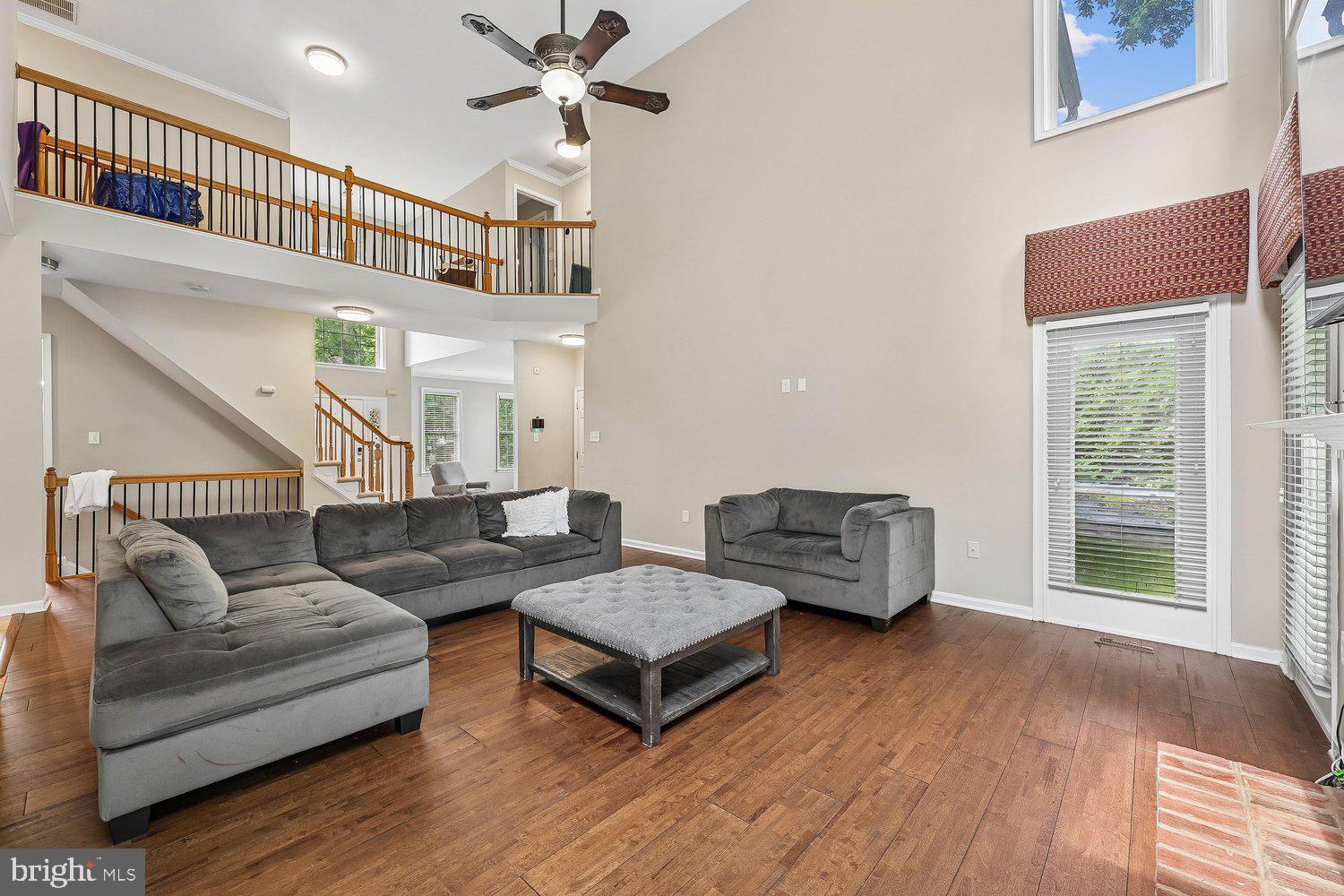 12106 QUICK FOX LANE