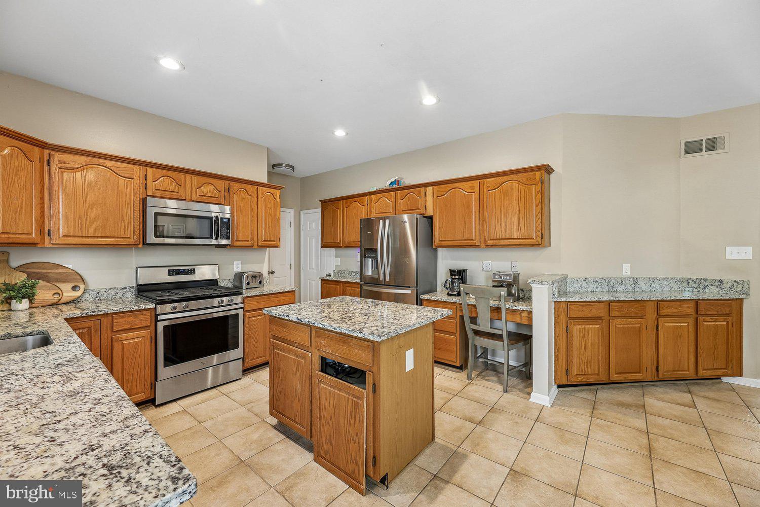 12106 QUICK FOX LANE