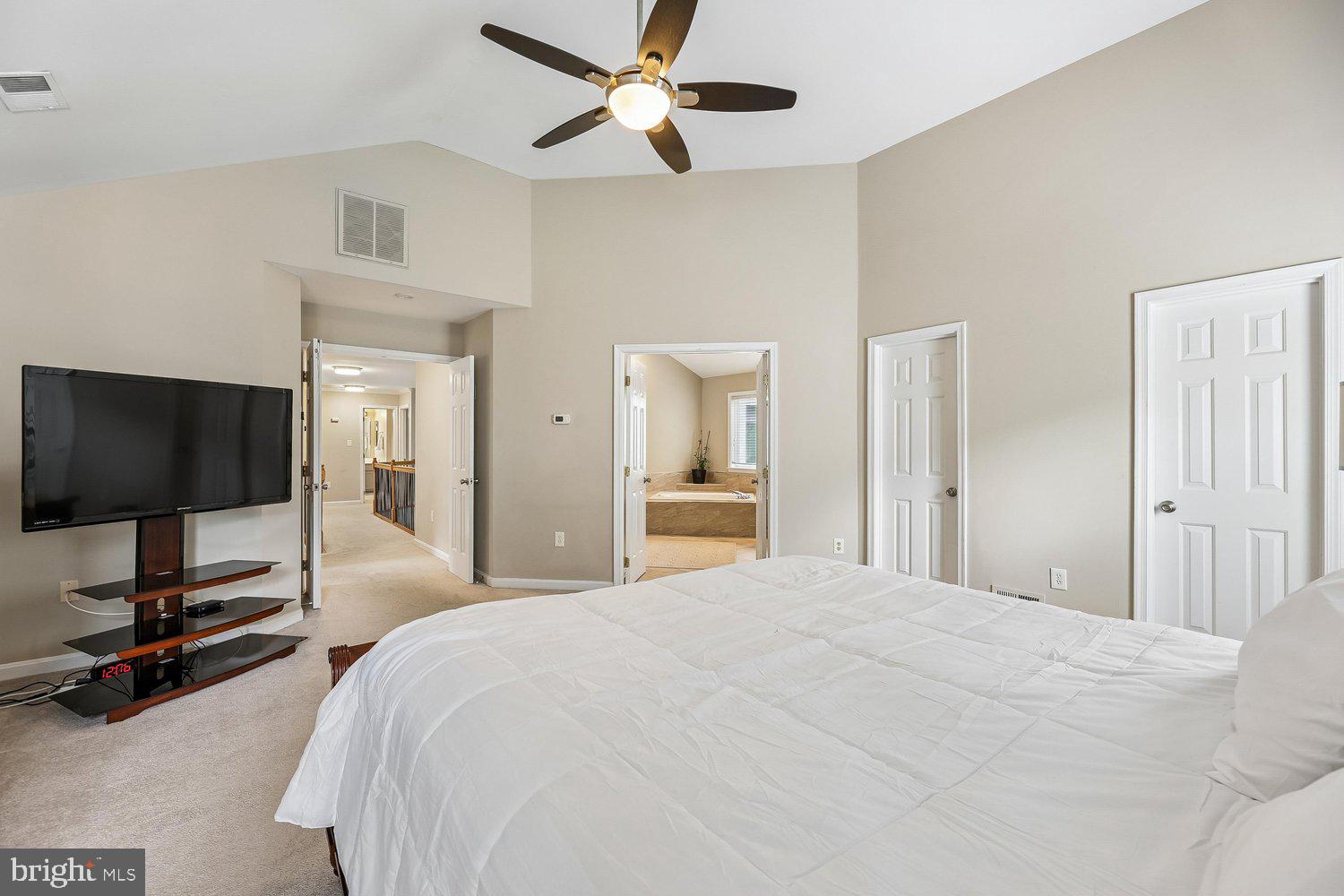 12106 QUICK FOX LANE