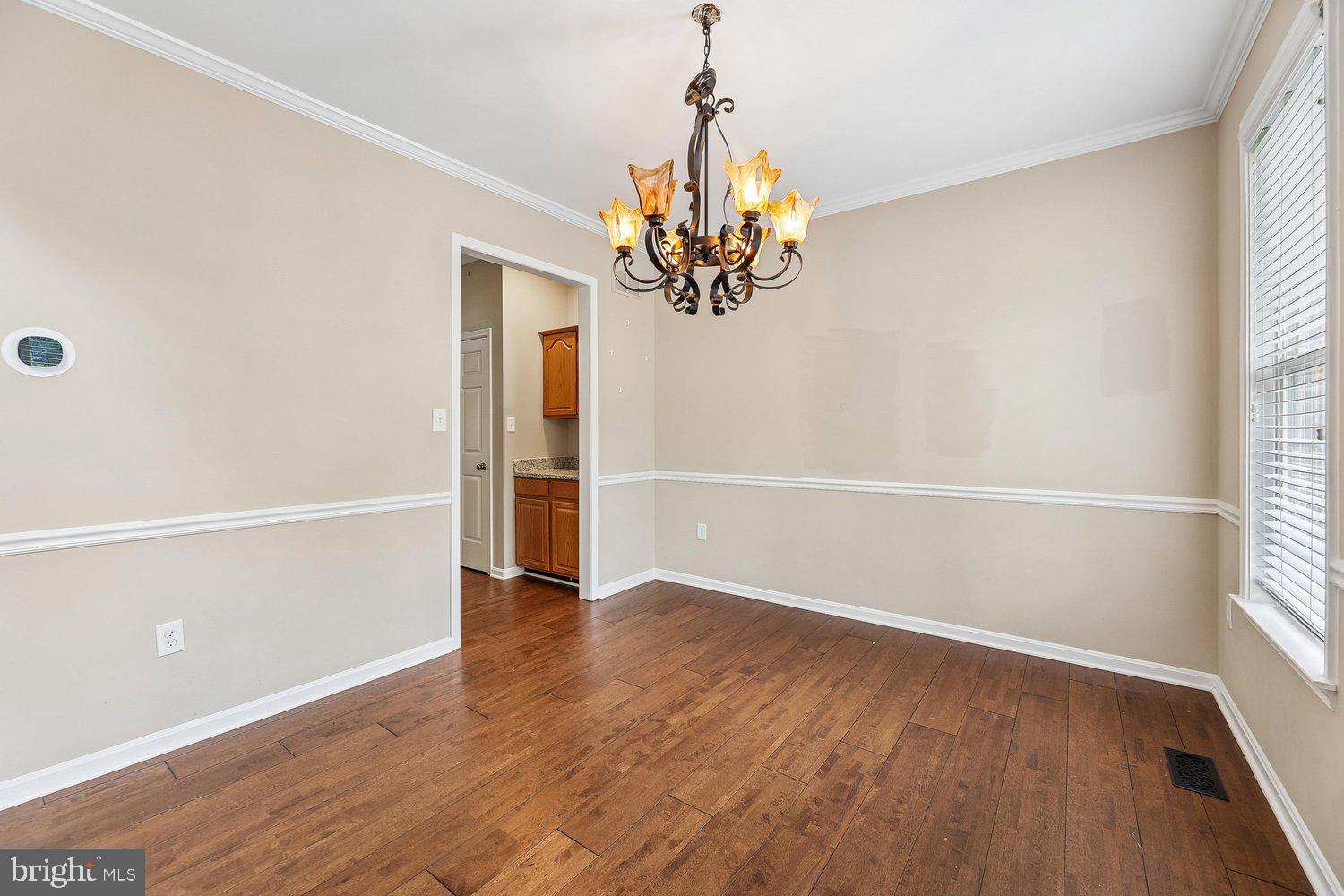 12106 QUICK FOX LANE