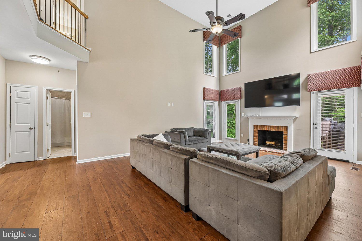 12106 QUICK FOX LANE