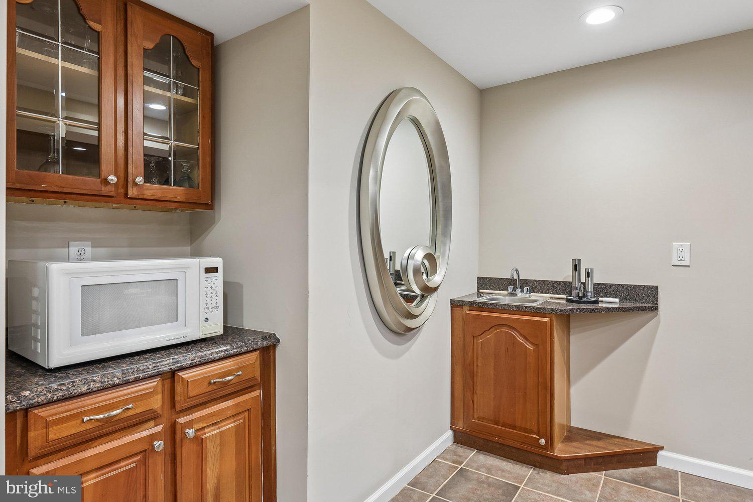 12106 QUICK FOX LANE