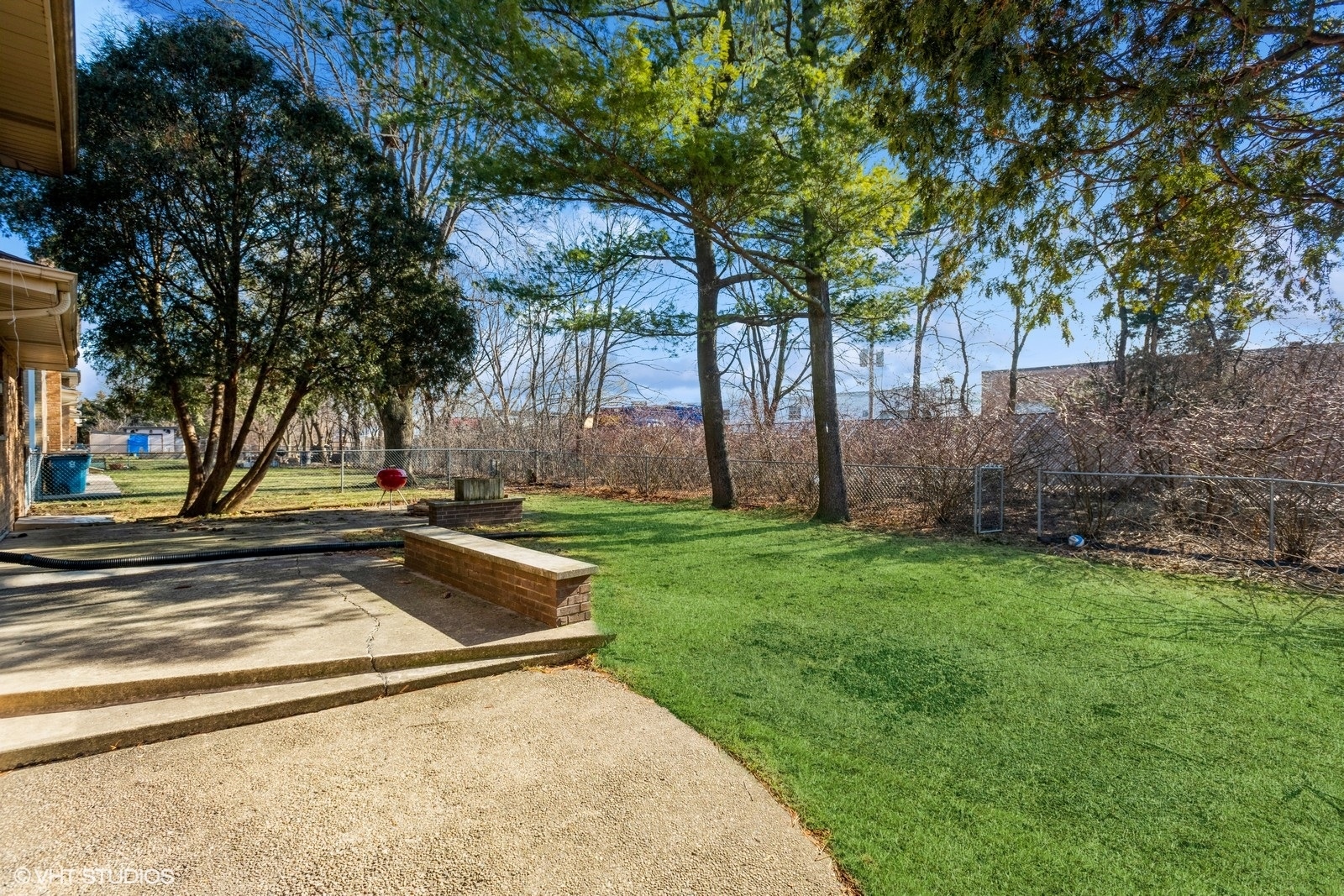 861 W Heritage Drive